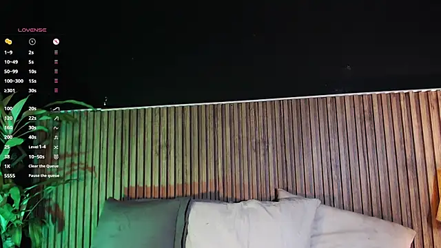 DilanJonnes  online show from November 7, 2025, 6:01 pm