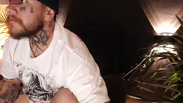 Ash gusbig online show from January 4, 2025, 3:18 am