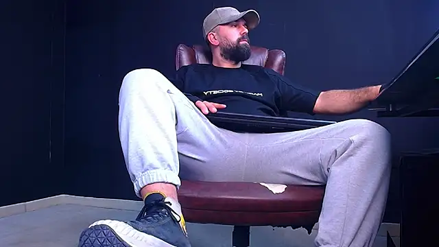 Snapshot of JackEthann chatting on September 22, 2025, 5:02 am JackEthann online show from September 22, 2025, 5:02 am