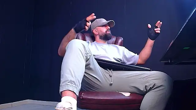 Snapshot of JackEthann chatting on September 17, 2025, 4:47 am JackEthann online show from September 17, 2025, 4:47 am