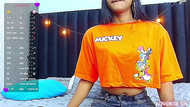 Snapshot of indianschoolgirl chatting on March 11, 2025, 7:36 pm indianschoolgirl online show from March 11, 2025, 7:36 pm