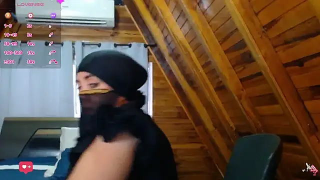 Snapshot of AmbarBurhan chatting on November 1, 2025, 5:51 pm AmbarBurhan online show from November 1, 2025, 5:51 pm