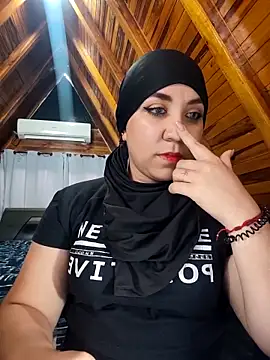 AmbarBurhan online show from February 6, 2026, 4:25 pm