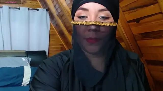 Snapshot of AmbarBurhan chatting on October 11, 2025, 3:24 pm AmbarBurhan online show from October 11, 2025, 3:24 pm