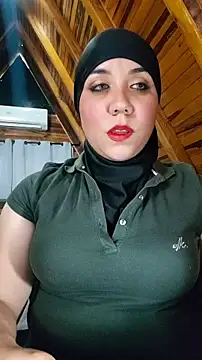 Snapshot of AmbarBurhan chatting on October 1, 2025, 6:01 pm AmbarBurhan online show from October 1, 2025, 6:01 pm