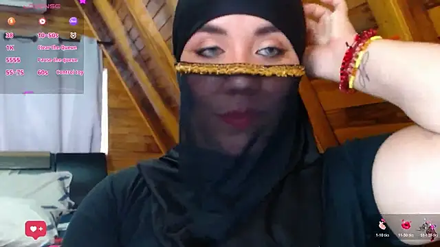 Snapshot of AmbarBurhan chatting on October 30, 2025, 4:04 pm AmbarBurhan online show from October 30, 2025, 4:04 pm