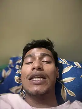 hairydude49 online show from May 7, 2026, 8:34 pm