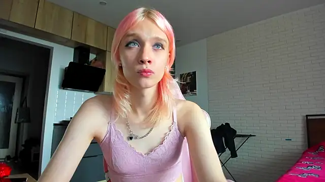 Snapshot of _Alice_Kitty chatting on June 22, 2026, 9:17 am Alice Kitty online show from June 22, 2026, 9:17 am