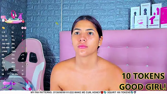 AriannaLewiis online show from March 3, 2025, 7:49 pm