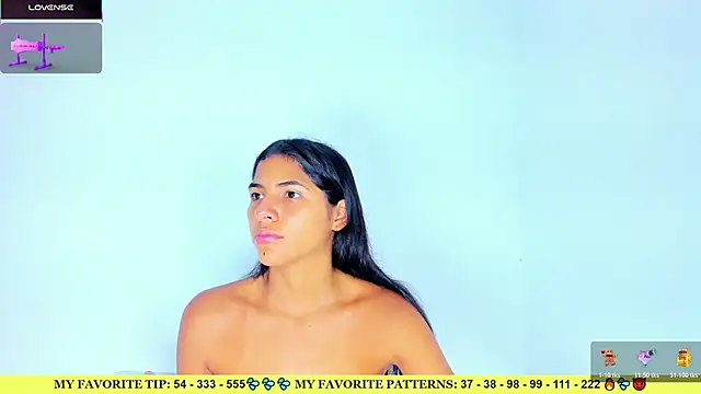 AriannaLewiis online show from April 15, 2026, 7:58 pm