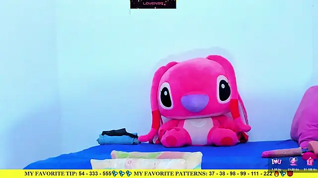 Snapshot of AriannaLewiis chatting on June 12, 2026, 7:33 pm AriannaLewiis online show from June 12, 2026, 7:33 pm