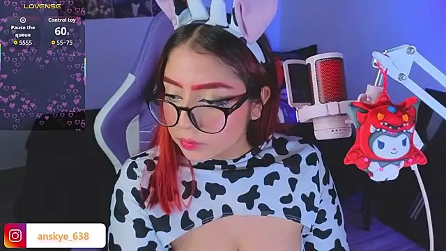 AnngelaSkye online show from February 18, 2026, 6:33 am