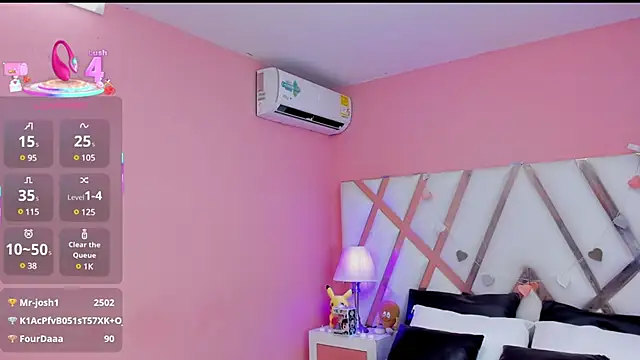 Snapshot of AnngelaSkye chatting on February 16, 2025, 10:54 am AnngelaSkye online show from February 16, 2025, 10:54 am