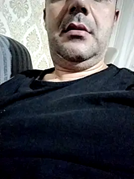 milf hunter 35 online show from June 25, 2026, 9:42 pm