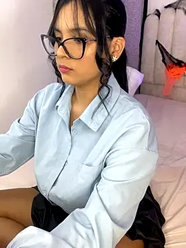 Snapshot of Madyson_Hot chatting on October 24, 2025, 1:10 pm Madyson Hot online show from October 24, 2025, 1:10 pm