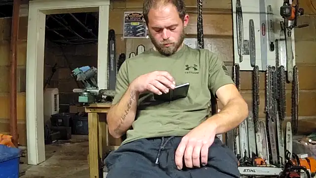 Snapshot of Bigoleslong98765 chatting on October 12, 2025, 5:20 am Bigoleslong98765 online show from October 12, 2025, 5:20 am