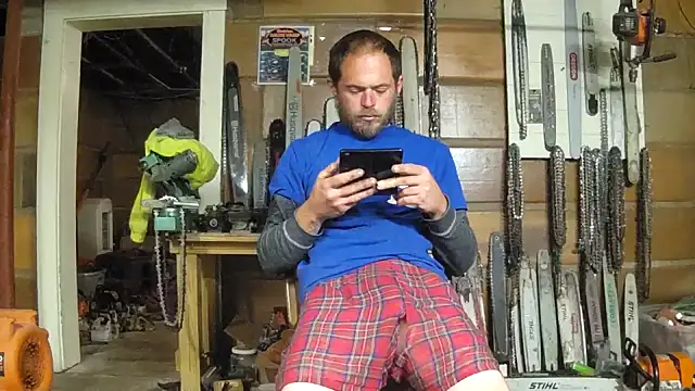 Snapshot of Bigoleslong98765 chatting on October 21, 2025, 11:15 pm Bigoleslong98765 online show from October 21, 2025, 11:15 pm