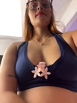 Miss-Abbii online show from January 29, 2025, 10:11 pm