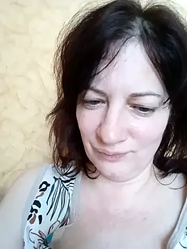 SusanaxPretty online show from April 25, 2026, 1:41 pm