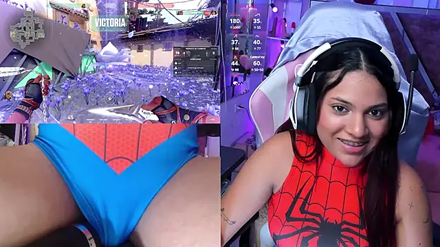 PetiteSophie  online show from February 13, 2025, 4:17 pm