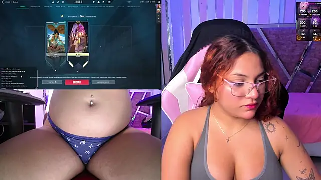 PetiteSophie  online show from November 2, 2025, 3:39 pm