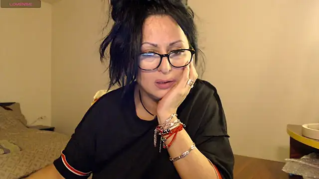 YourDreamLoverr online show from March 8, 2025, 3:39 am