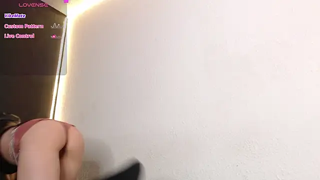 niakat  online show from November 27, 2025, 7:14 pm