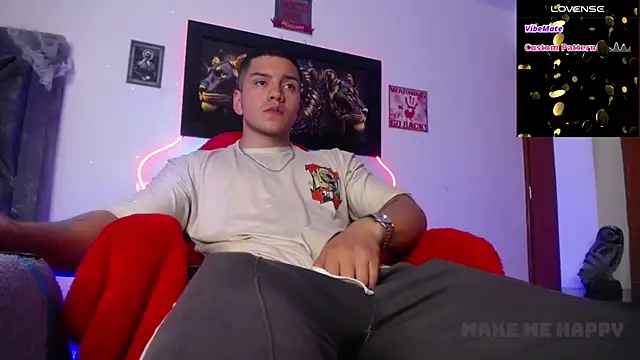 Snapshot of Marc__Waatson chatting on September 28, 2025, 2:18 am Marc Waatson online show from September 28, 2025, 2:18 am