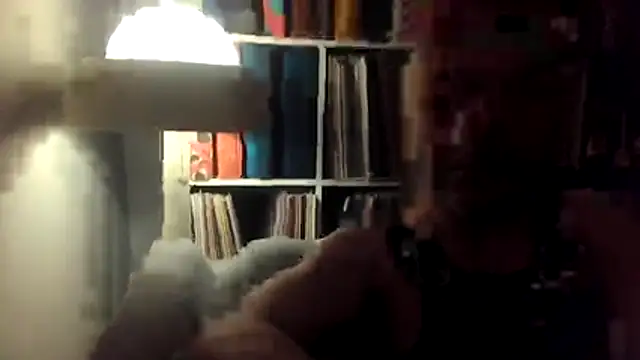 Snapshot of SHARPSkinhead chatting on June 7, 2026, 9:31 pm SHARPSkinhead online show from June 7, 2026, 9:31 pm