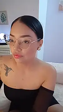 Sara LipsX online show from March 11, 2026, 2:05 am