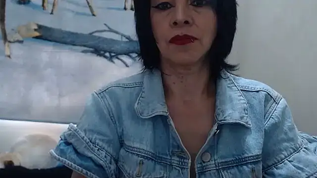 electra-mommy online show from March 4, 2025, 5:45 pm