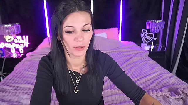 Snapshot of SonnyKage chatting on October 19, 2025, 10:12 pm SonnyKage online show from October 19, 2025, 10:12 pm