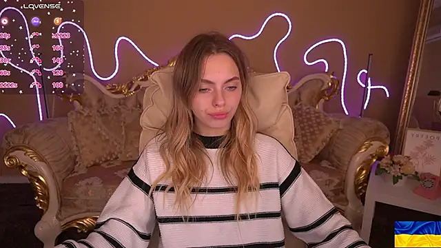 Snapshot of ChloeBrightt chatting on October 23, 2025, 8:29 pm ChloeBrightt online show from October 23, 2025, 8:29 pm