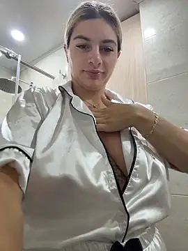 AtheneaRossi online show from March 31, 2026, 9:00 am