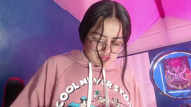 Snapshot of vitoria23_ chatting on July 3, 2026, 1:50 pm vitoria23 online show from July 3, 2026, 1:50 pm