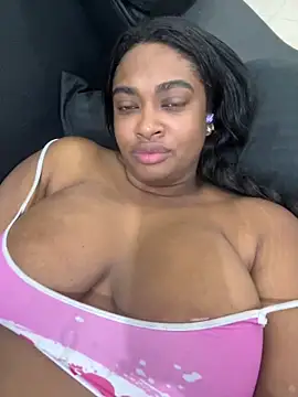 Snapshot of _MARRTINNA_ chatting on October 21, 2025, 6:46 am MARRTINNA online show from October 21, 2025, 6:46 am