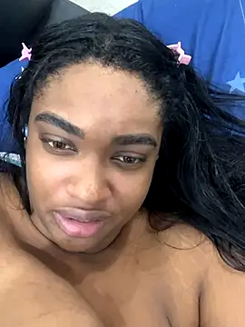 Snapshot of _MARRTINNA_ chatting on September 26, 2025, 5:47 am MARRTINNA online show from September 26, 2025, 5:47 am