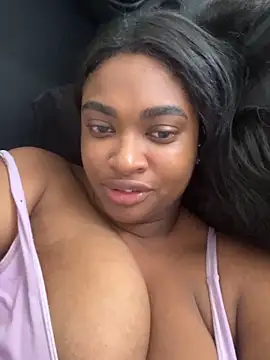 Snapshot of _MARRTINNA_ chatting on October 4, 2025, 10:11 pm MARRTINNA online show from October 4, 2025, 10:11 pm