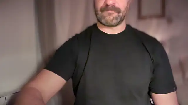 Mr Beef online show from December 16, 2025, 5:50 pm