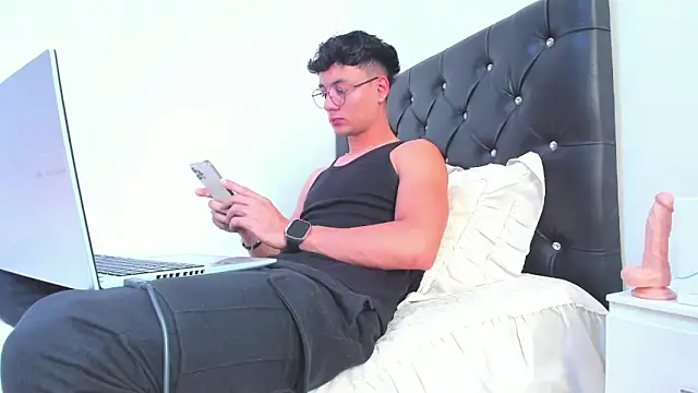 Sebastian-Dash online show from January 25, 2025, 9:46 pm