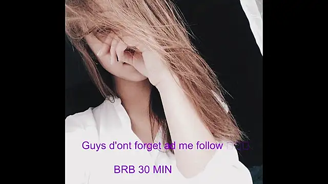  JustmeHere  online show from December 5, 2025, 12:43 am