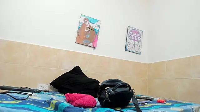 Snapshot of Brenda_Smith69 chatting on March 5, 2025, 8:42 pm Brenda Smith69 online show from March 5, 2025, 8:42 pm