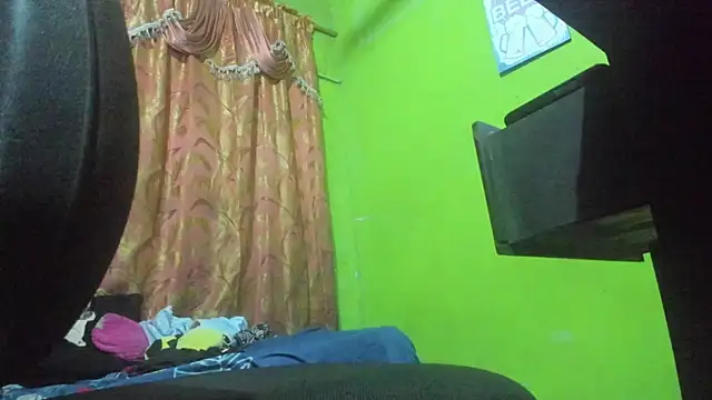 Snapshot of Brenda_Smith69 chatting on November 12, 2025, 8:12 pm Brenda Smith69 online show from November 12, 2025, 8:12 pm