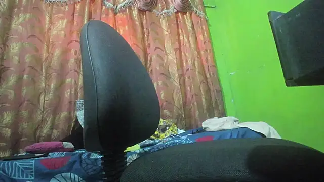 Snapshot of Brenda_Smith69 chatting on November 2, 2025, 7:19 pm Brenda Smith69 online show from November 2, 2025, 7:19 pm