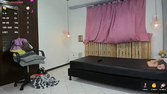 Snapshot of Uzziah_Sabag chatting on February 28, 2025, 9:58 am Uzziah Sabag online show from February 28, 2025, 9:58 am