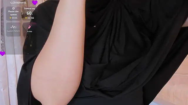 Snapshot of anna-henao chatting on February 5, 2026, 8:59 pm anna-henao online show from February 5, 2026, 8:59 pm