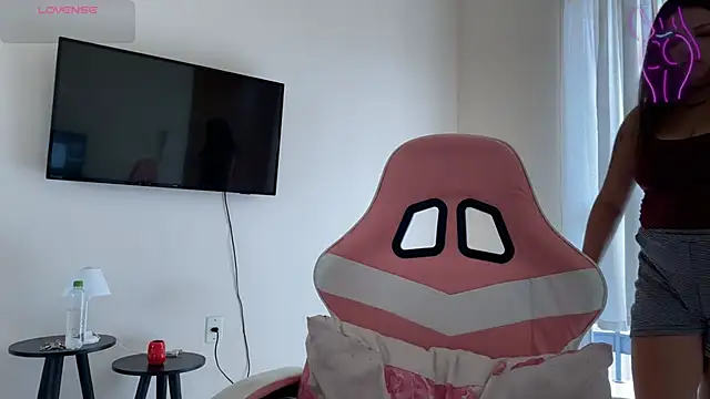 SweetPaige  online show from March 22, 2025, 6:25 pm