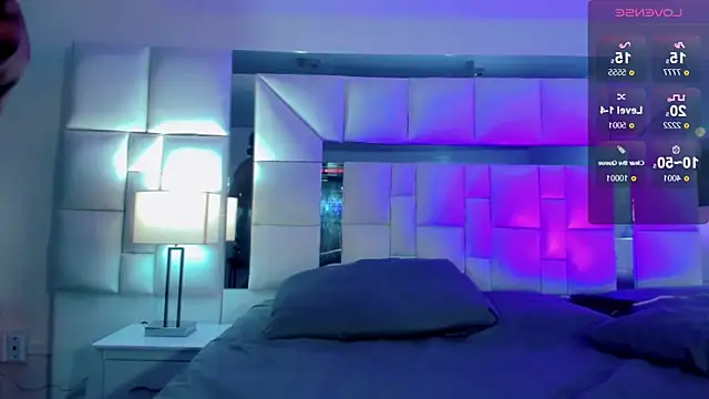 naomy  xx online show from February 27, 2025, 7:37 pm