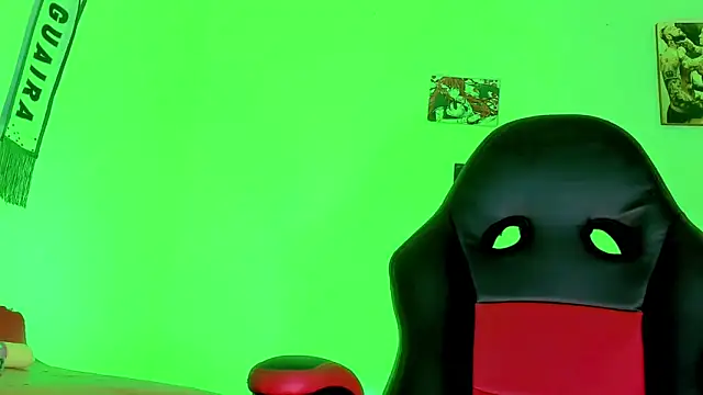 Snapshot of naomy__xx chatting on September 27, 2025, 3:01 am naomy  xx online show from September 27, 2025, 3:01 am