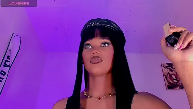 Snapshot of naomy__xx chatting on October 26, 2025, 2:01 am naomy  xx online show from October 26, 2025, 2:01 am